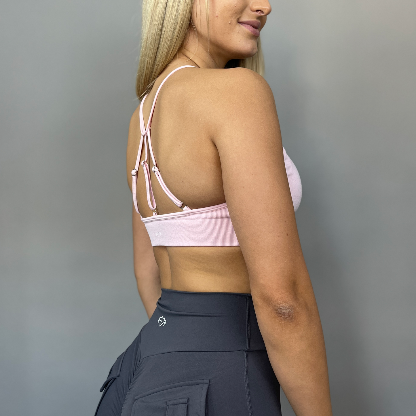 BUSTIERA DE SPORT CU 3 BRETELE AJUSTABILE